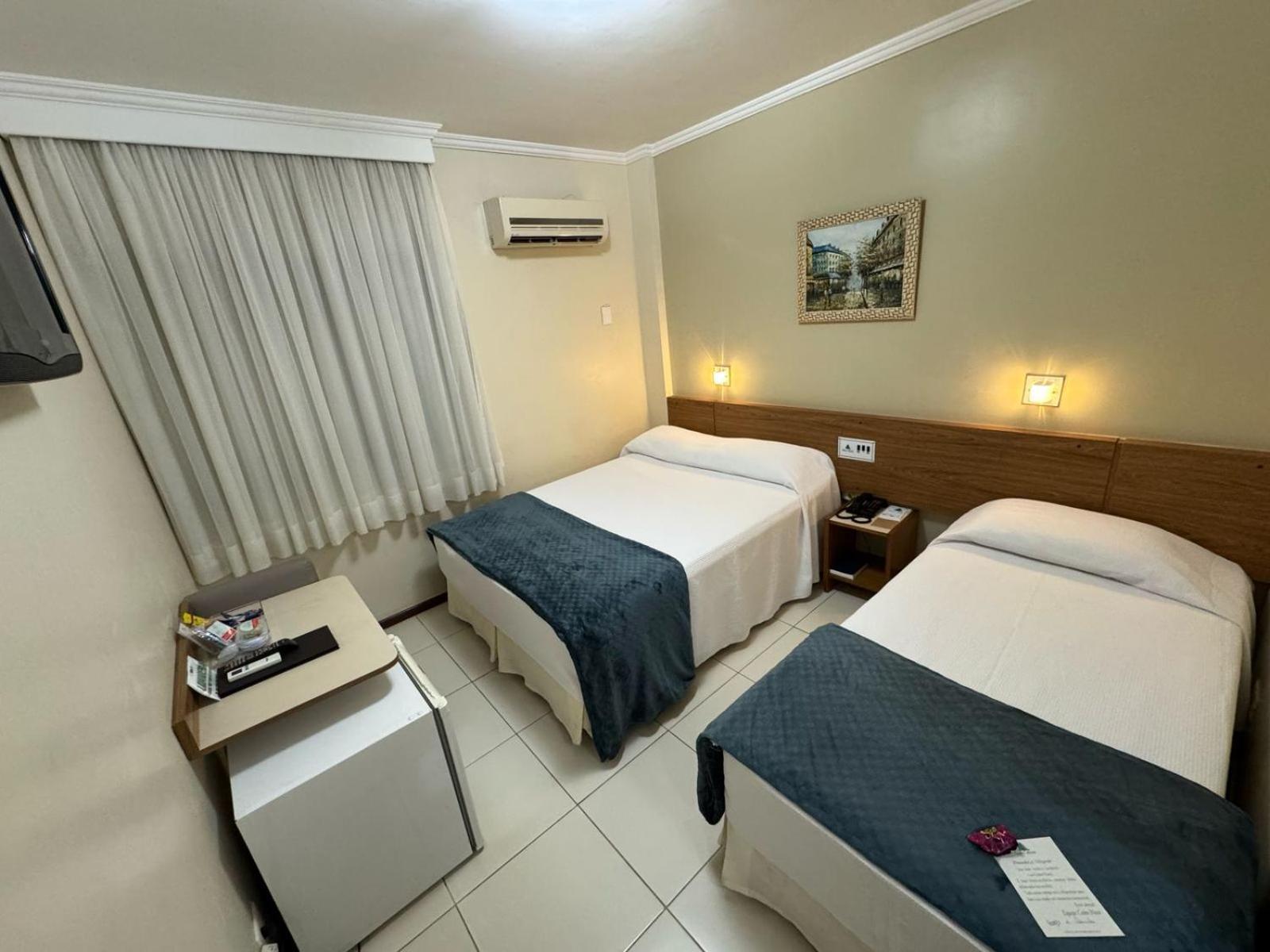 Cedro Hotel Londrina Esterno foto